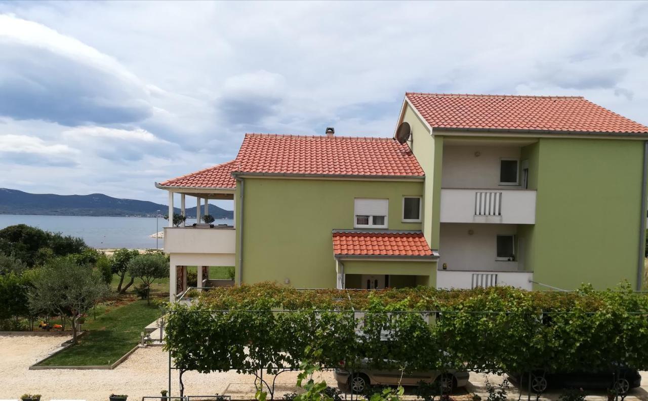Apartments Matilda Sukošan Екстериор снимка