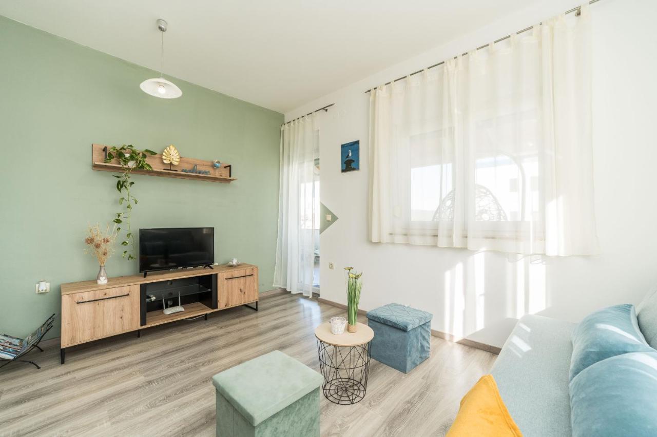 Apartments Matilda Sukošan Екстериор снимка