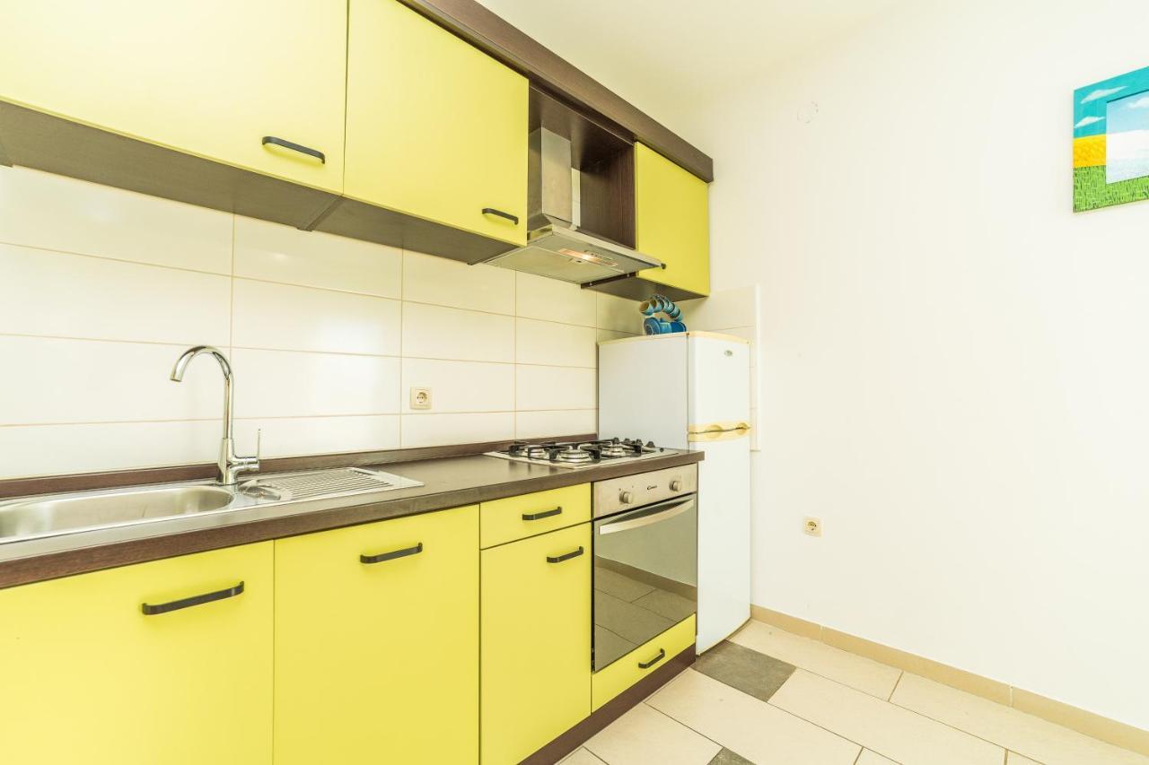 Apartments Matilda Sukošan Екстериор снимка