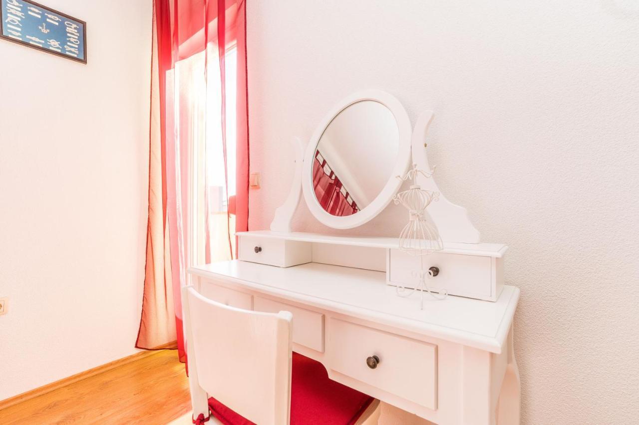Apartments Matilda Sukošan Екстериор снимка